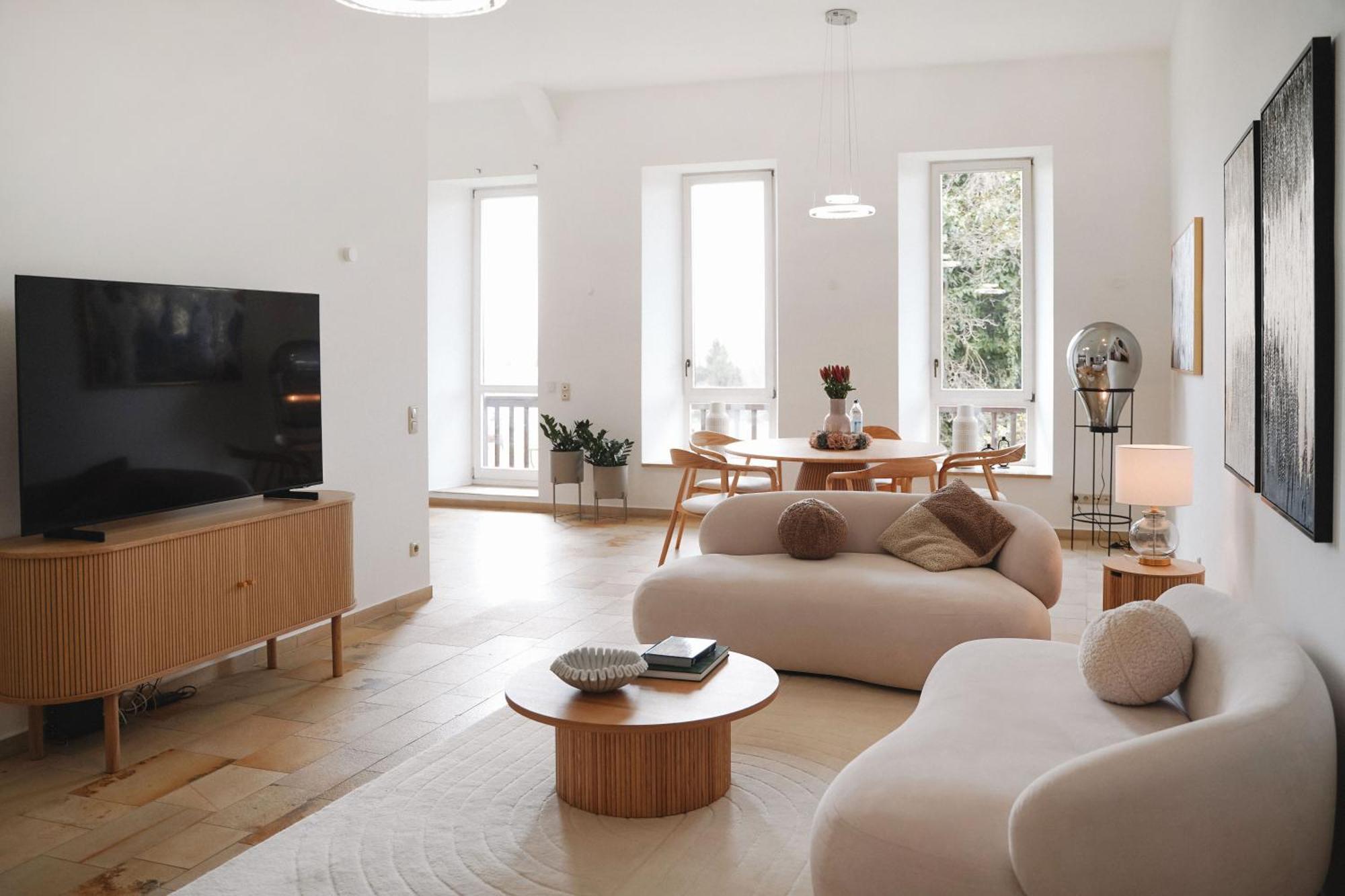Loewenherz Homes Luxury Apartment - Stadt- Und Seenaehe - Fellnasenfreundlich - Lichtdurchflutet Stephanskirchen エクステリア 写真