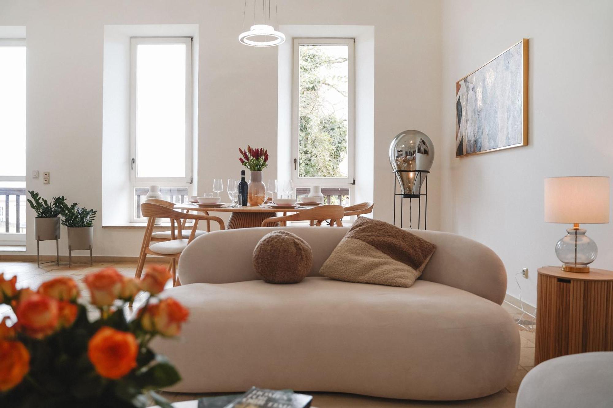 Loewenherz Homes Luxury Apartment - Stadt- Und Seenaehe - Fellnasenfreundlich - Lichtdurchflutet Stephanskirchen エクステリア 写真